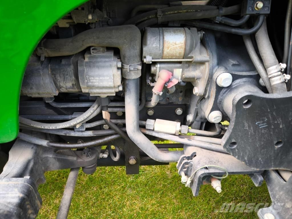 John Deere 3720 コンパクトトラクター