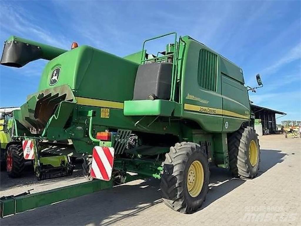 John Deere W550 コンバイン