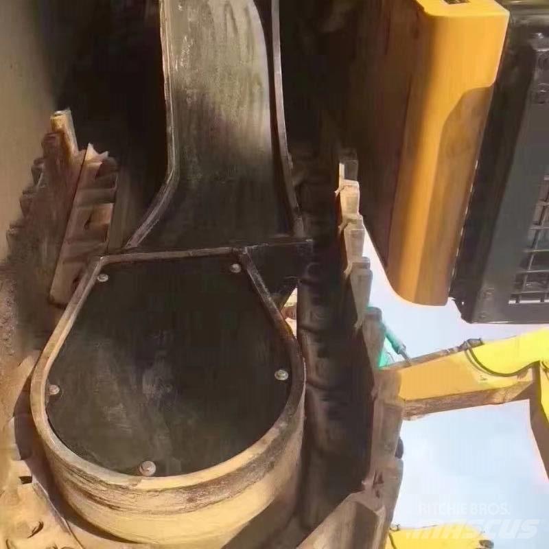 CAT 340 D L 大型油圧ショベル12t以上（パワーショベル・ユンボ）