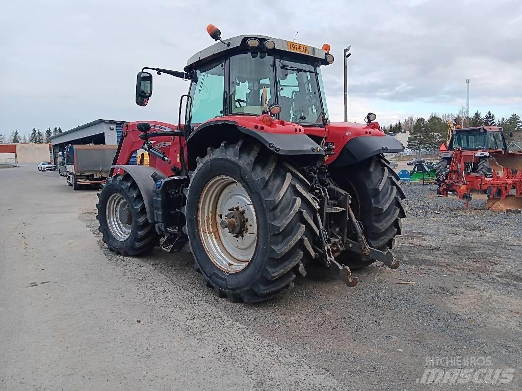 Massey Ferguson 7726 トラクター