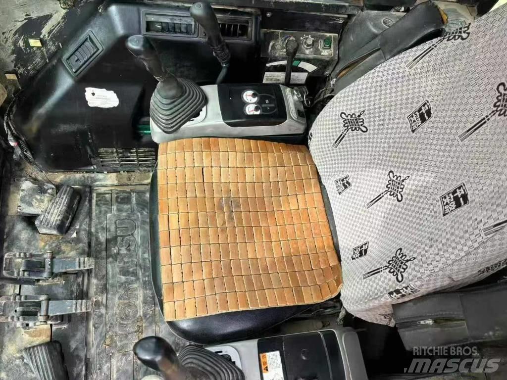 Komatsu PC 56 大型油圧ショベル12t以上（パワーショベル・ユンボ）