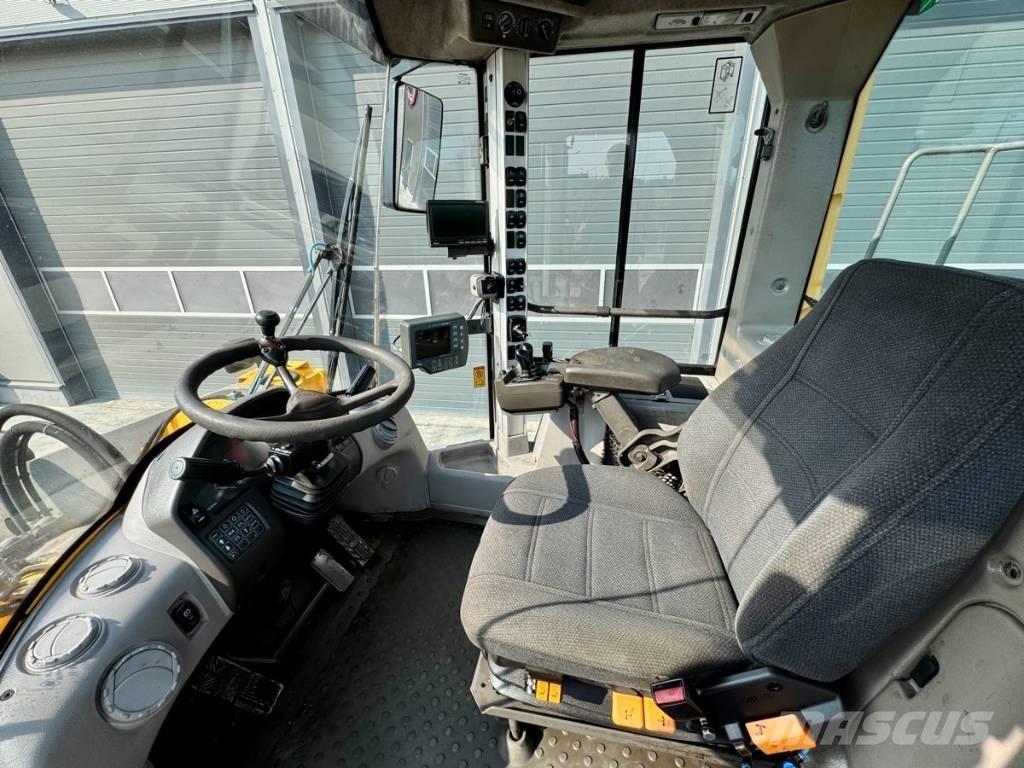 Volvo L 180 F ホイールローダー・タイヤショベル