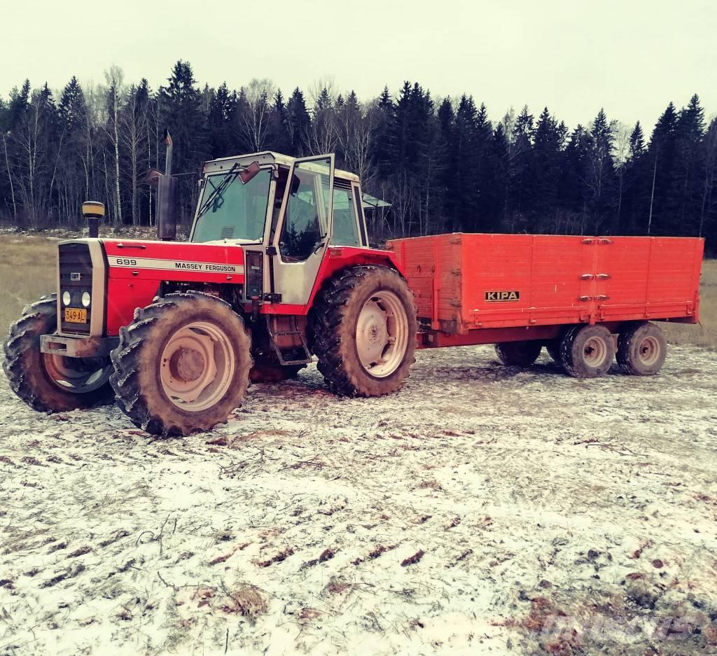 Massey Ferguson 699 トラクター