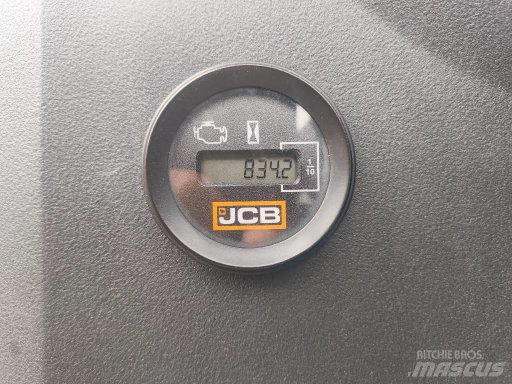 JCB 16 C-1 ミニ油圧ショベル 7t以下（ミニユンボ・ミニディガー）