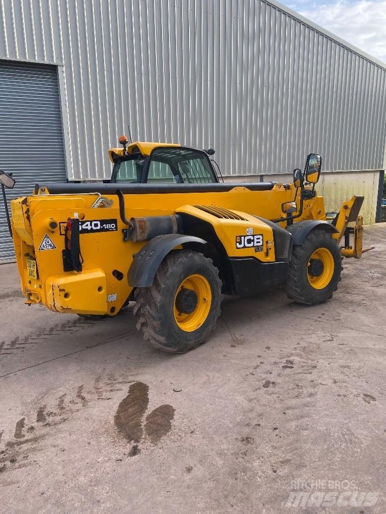 JCB 540-180 テレスコーピックハンドラー
