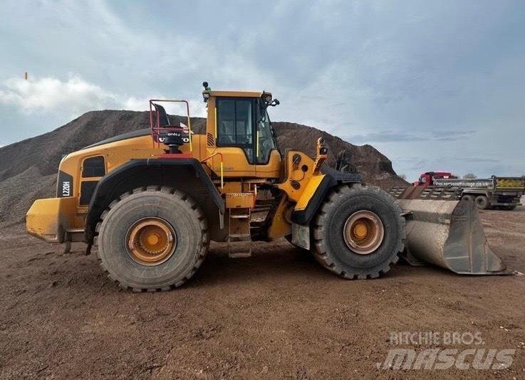 Volvo L 220 H ホイールローダー・タイヤショベル