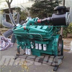 Cummins KTA38-G4 エンジン