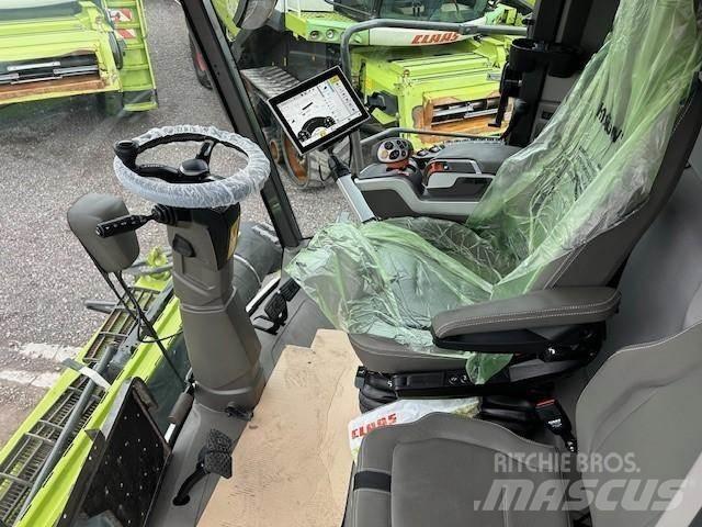 CLAAS TRION 750 コンバイン