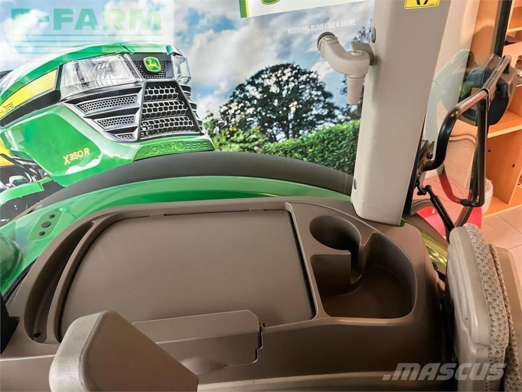 John Deere 5115R トラクター