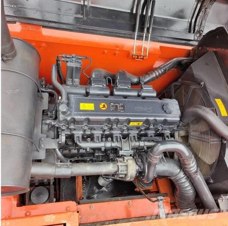 Doosan DX 340 LC 大型油圧ショベル12t以上（パワーショベル・ユンボ）