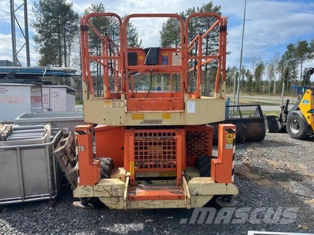 JLG 260mrt シザースリフト