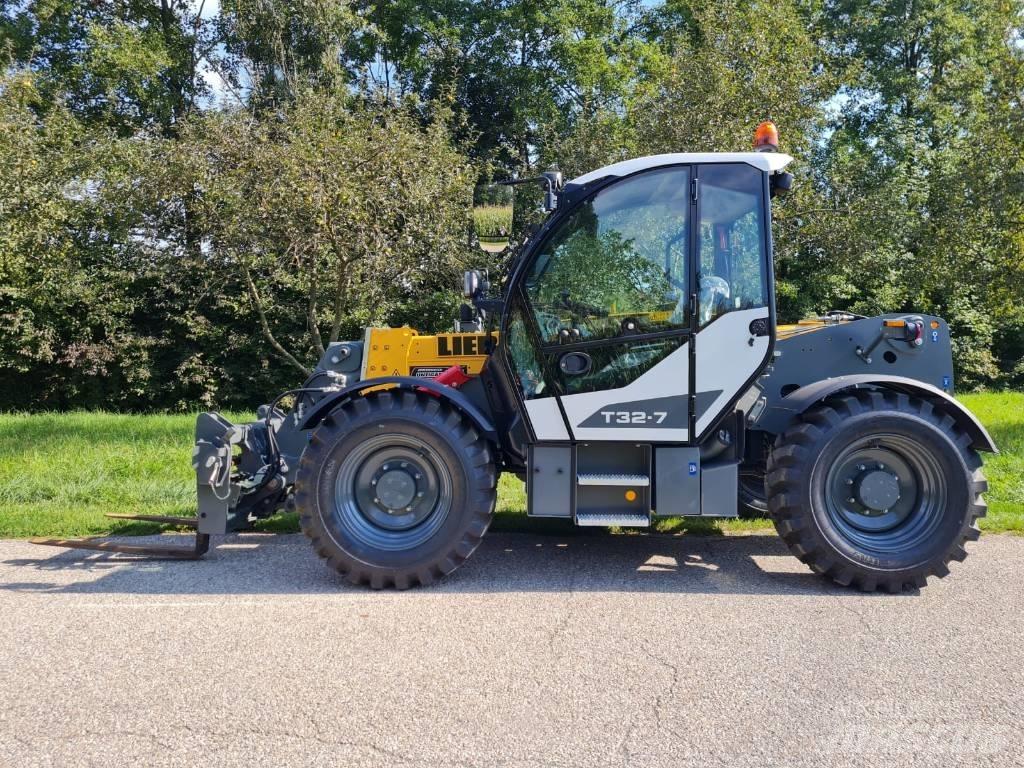 Liebherr T 32-7 テレスコーピックハンドラー