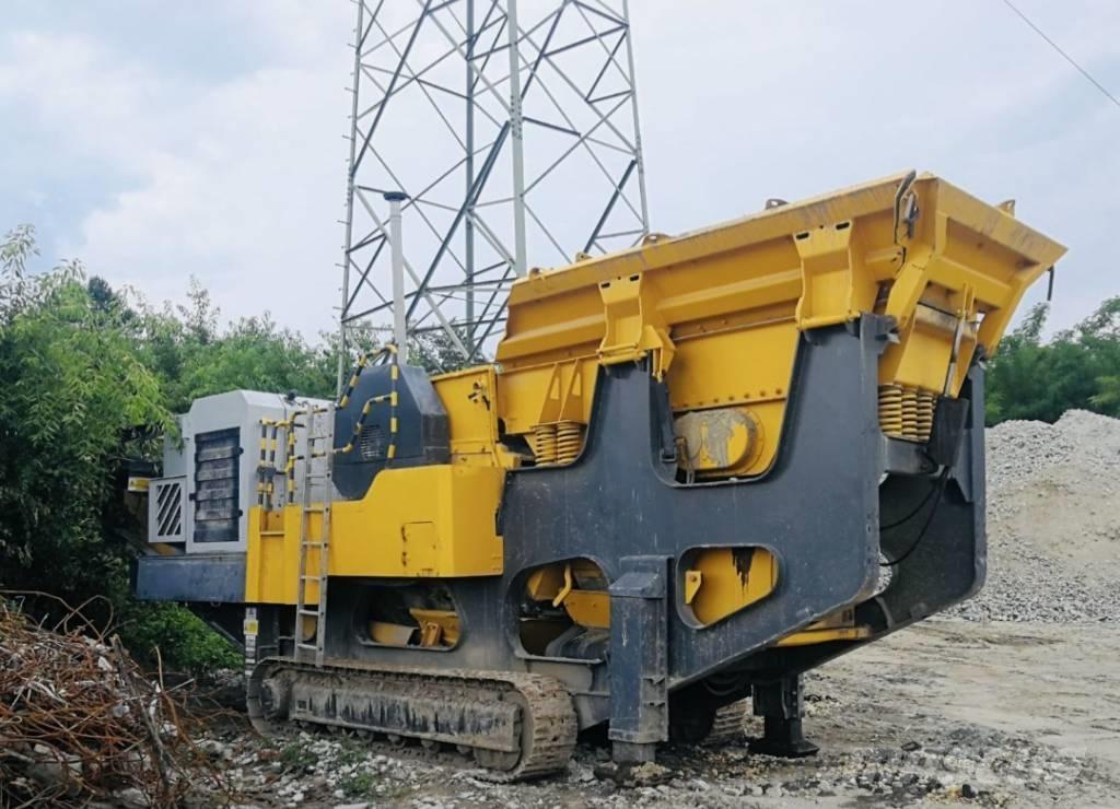 Sandvik QJ 240 自走式クラッシャー
