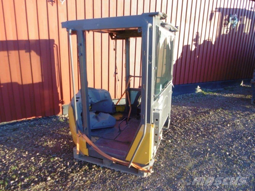  Hytt Volvo L60F キャビン及び内装