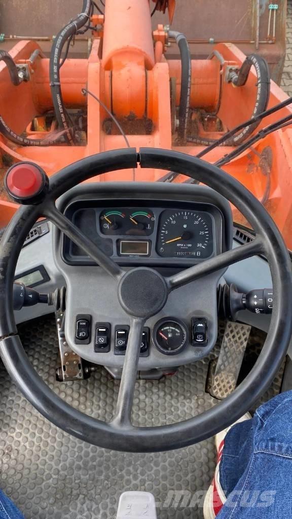 Hitachi LX 210 E ホイールローダー・タイヤショベル