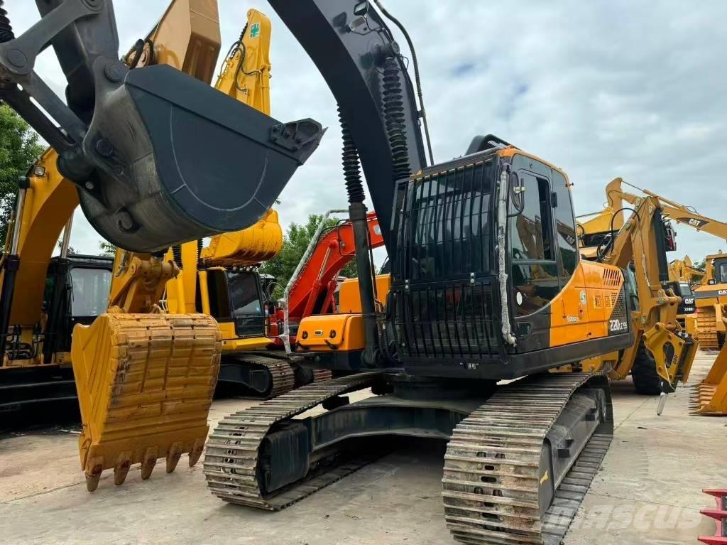 Hyundai R220LC-9S 中型油圧ショベル 7ｔ-12ｔ（ユンボ・パワーショベル・バックホー）