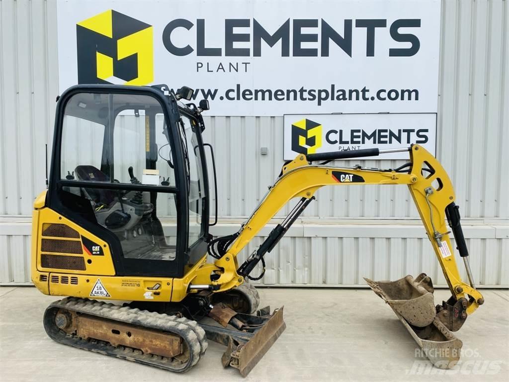 CAT 301.7D ミニ油圧ショベル 7t以下（ミニユンボ・ミニディガー）