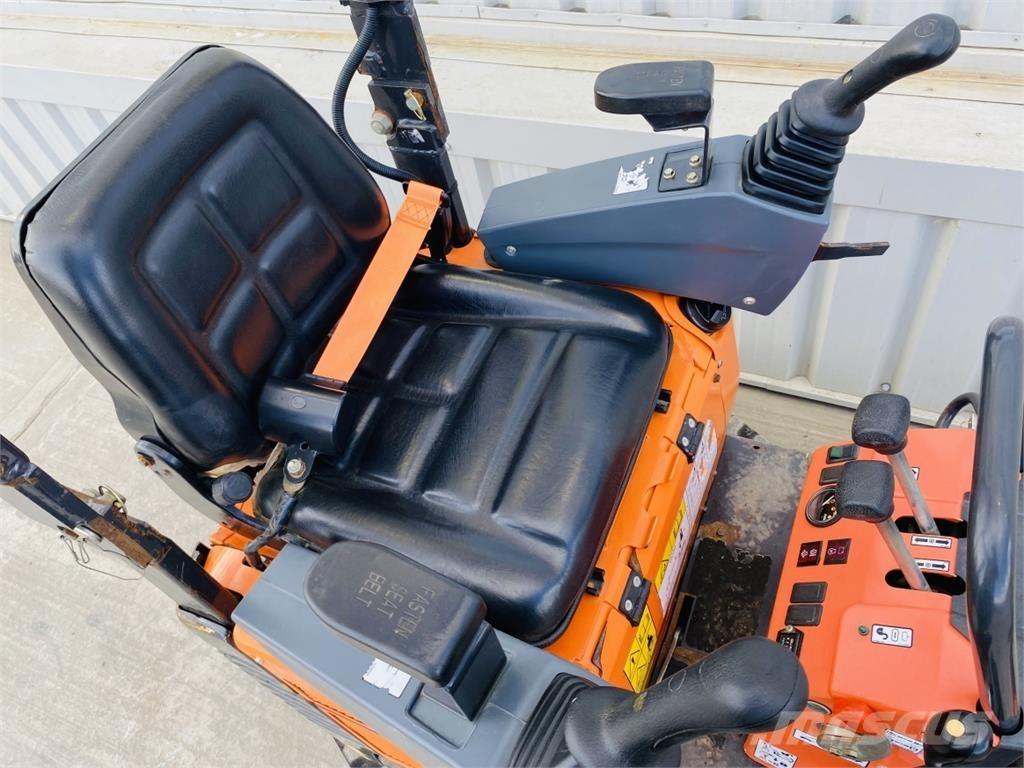 Doosan DX10Z ミニ油圧ショベル 7t以下（ミニユンボ・ミニディガー）