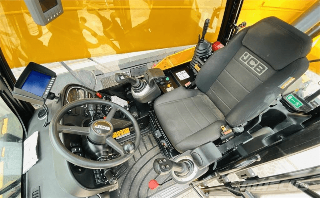 JCB 5.5P21 テレスコーピックハンドラー
