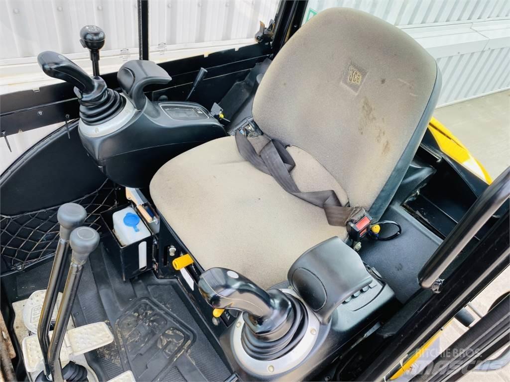 JCB 8026CTS ミニ油圧ショベル 7t以下（ミニユンボ・ミニディガー）