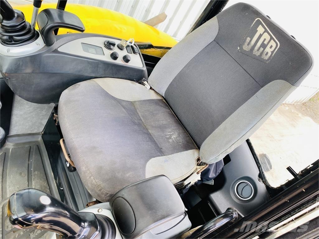 JCB 8045ZTS 中型油圧ショベル 7ｔ-12ｔ（ユンボ・パワーショベル・バックホー）