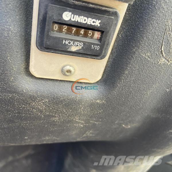 Ausa D600 APG リジットフレーム式ダンプトラック