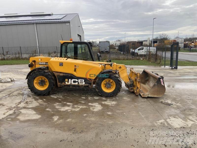 JCB 525.60 テレスコーピックハンドラー