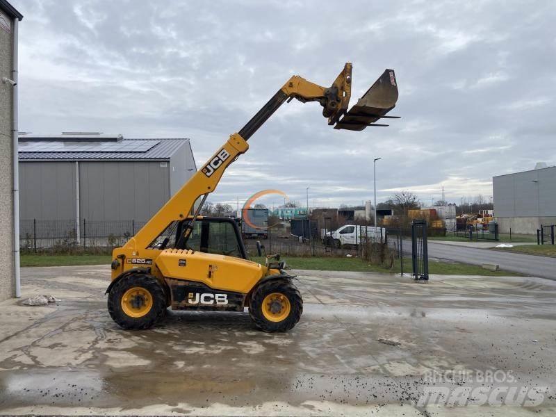 JCB 525.60 テレスコーピックハンドラー
