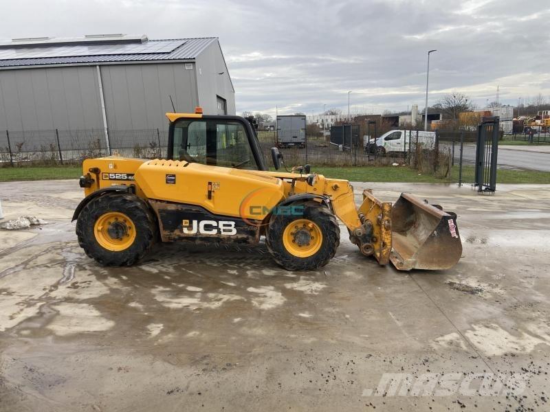 JCB 525.60 テレスコーピックハンドラー