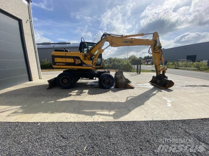 JCB JS145W ホイール式油圧ショベル（パワーショベル・ユンボ・バックホー）