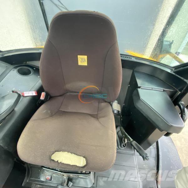 JCB TM220 ホイールローダー・タイヤショベル