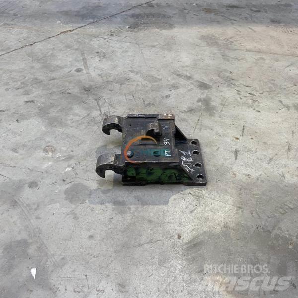  Klac Modele C クイックヒッチ
