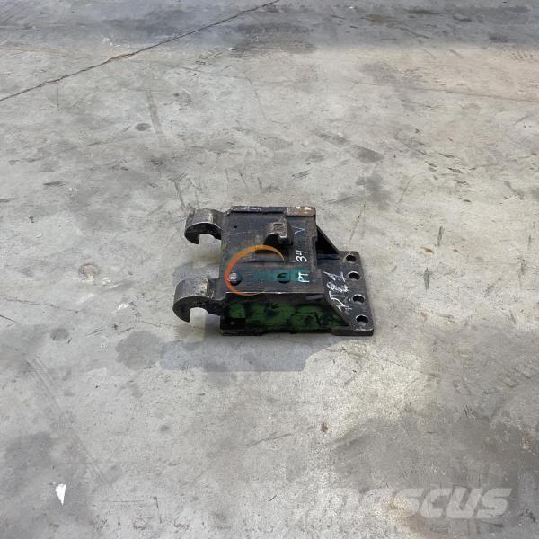  Klac Modele C クイックヒッチ