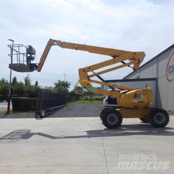 Manitou 180 ATJ ブームリフト　屈伸型