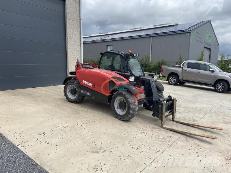 Manitou MLT625 テレスコーピックハンドラー