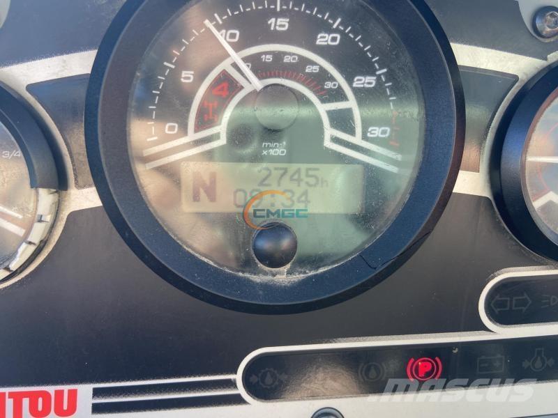 Manitou MT 932 テレスコーピックハンドラー