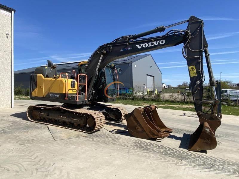 Volvo L 40 ホイール式油圧ショベル（パワーショベル・ユンボ・バックホー）