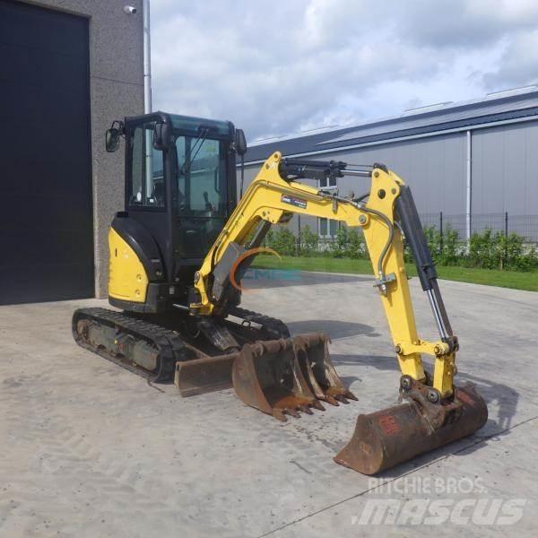 Yanmar VIO 26-6 ホイール式油圧ショベル（パワーショベル・ユンボ・バックホー）
