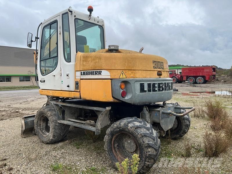 Liebherr A309 ホイール式油圧ショベル（パワーショベル・ユンボ・バックホー）