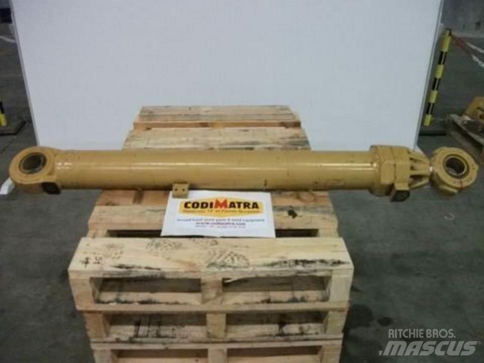 CAT 215 油圧機