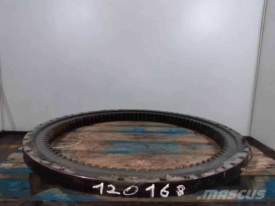 CAT 302.5 トランスミッション