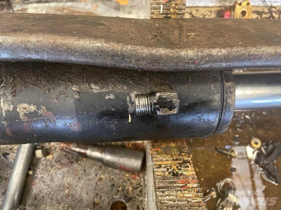 CAT 303.5 油圧機