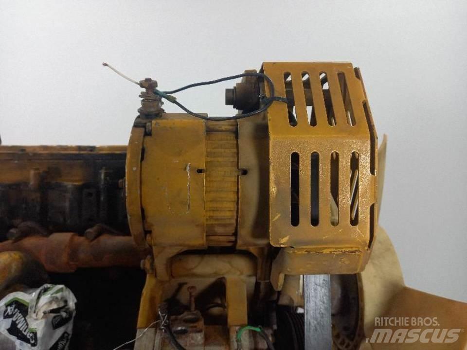 CAT 322C エンジン