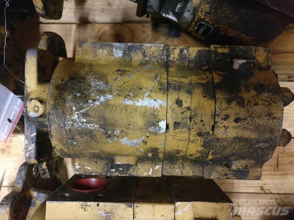 CAT 963 油圧機