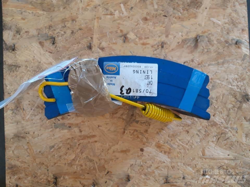 CAT 966D 無限軌道、クローラ、履帯