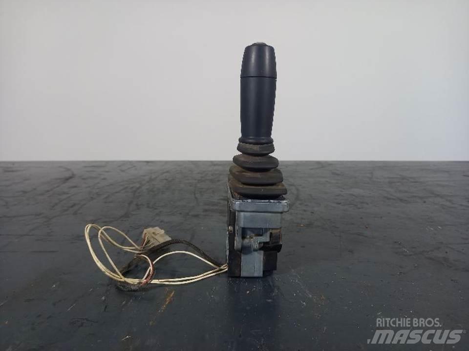 JCB 51R-1 キャビン及び内装