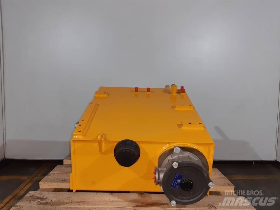 JCB 8060 キャビン及び内装