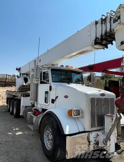 Altec AC38-127S クレーントラック、ユニック車