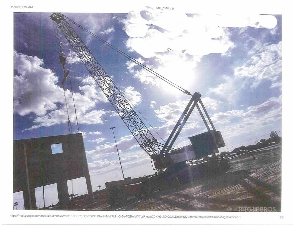 Demag CC 2200 クローラクレーン