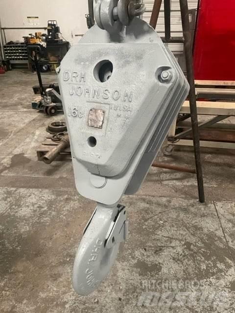 Johnson  クレーン部品と設備